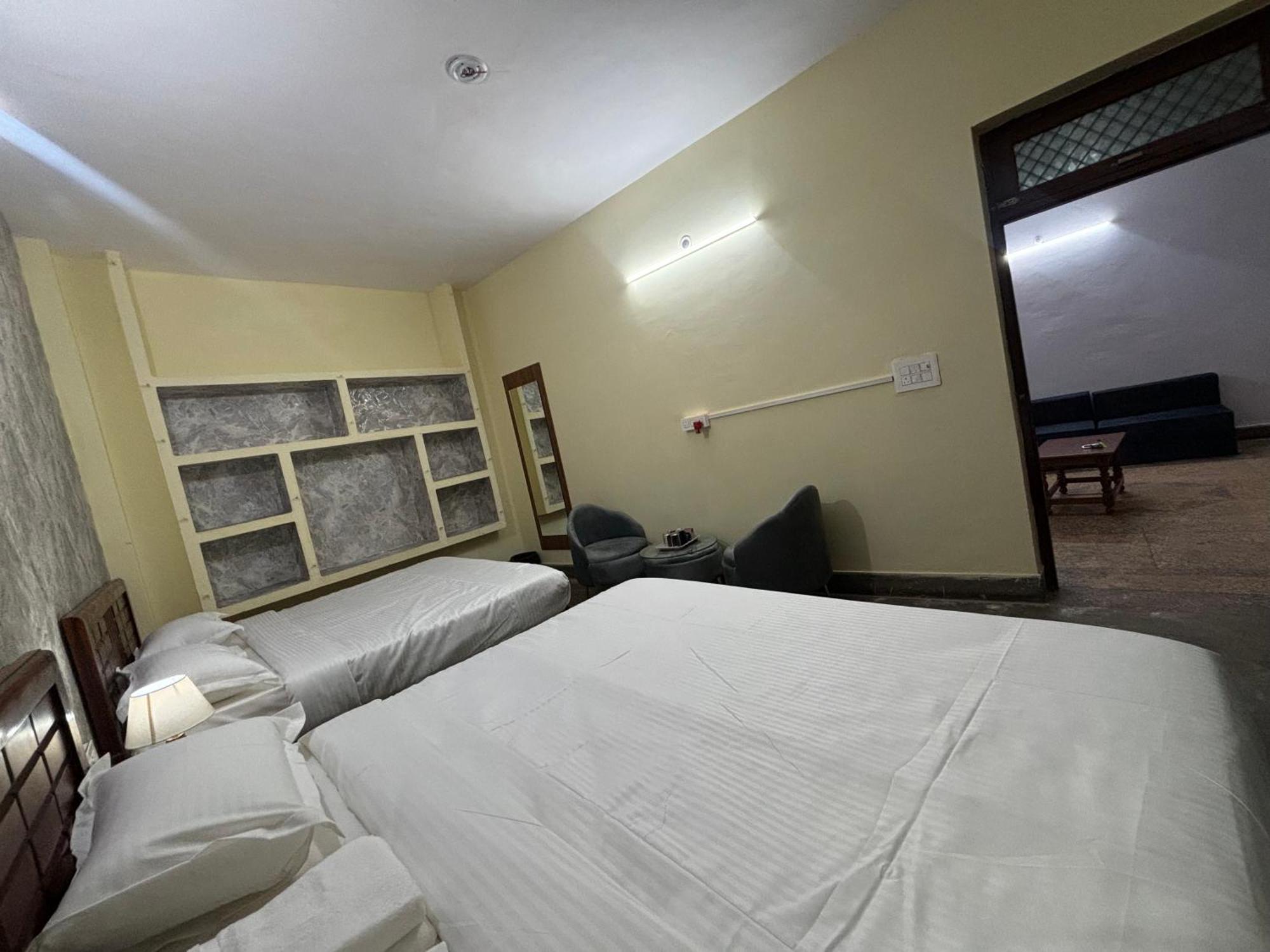 Amara Homestays Allāhābād Junction Eksteriør billede